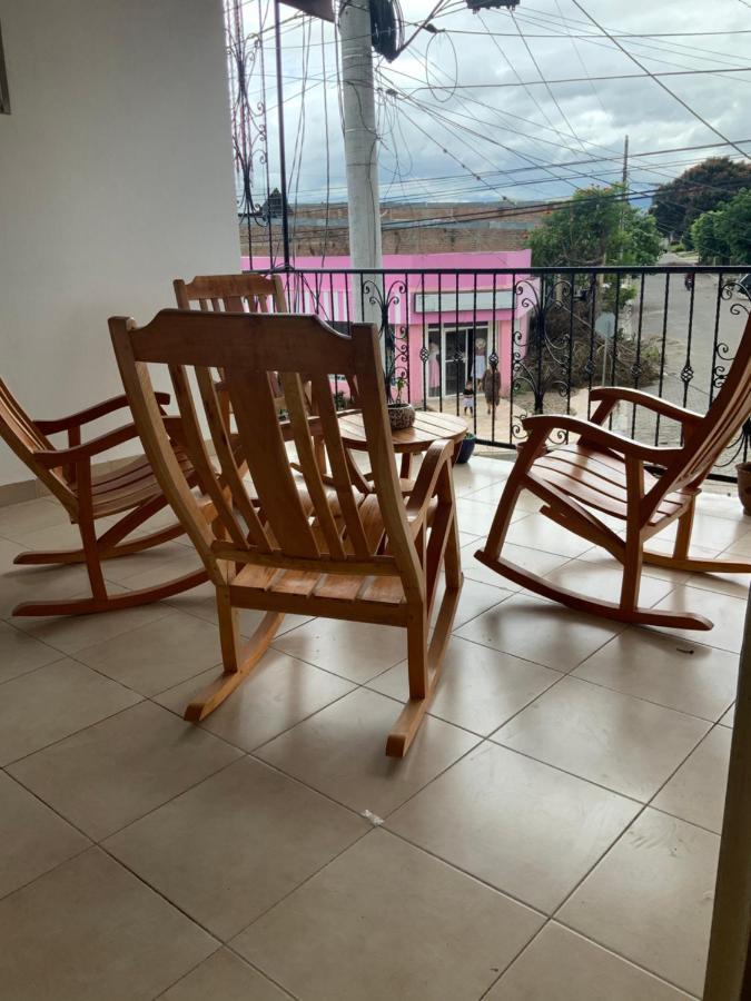 La Dolce Vita Francophone Esteli Exterior photo